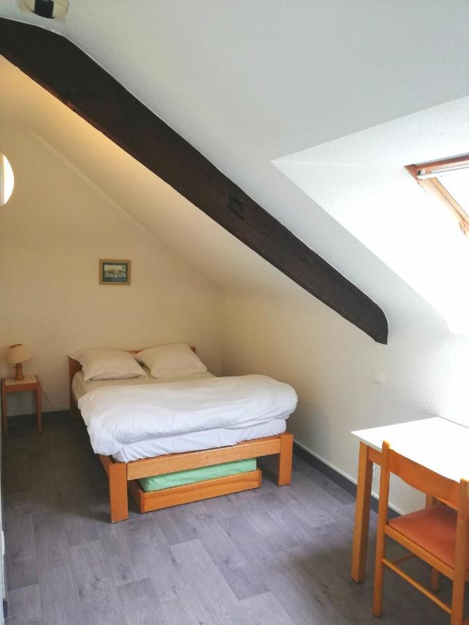 Auberge De Jeunesse Hi Pontivy Exterior foto
